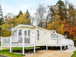 Moonlight Lodge
